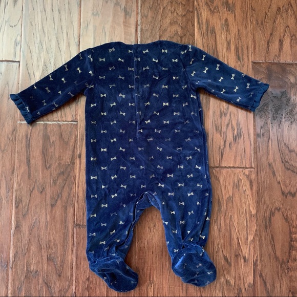 Footie outfit. - Picture 3 of 6